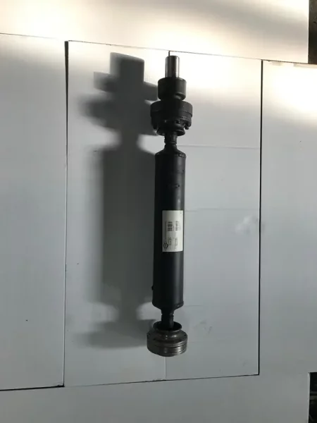 Вал карданный для автомобиля ГАЗ 22177,23107,33027 промежуточный под (ШРУС)L=736мм.Артикул 5022380.