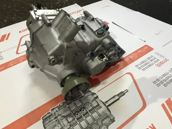 Коробка раздаточная для автомобиля ГАЗ 33027 для автомобиля Газель 4х4 под шрусовой кардан с отключаемым приводом .